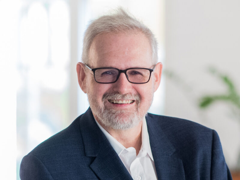 Portrait Peter Schmid, Vizepräsident Wohnbaugenossenschaften Schweiz, Experte für gemeinnützigen Wohnungsbau